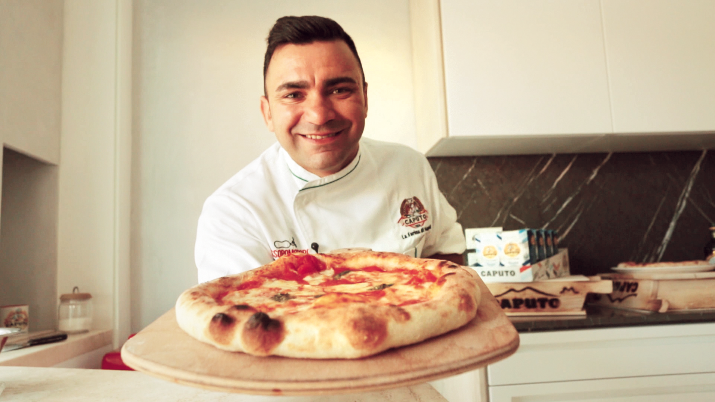 Pizza napoletana nel forno di casa - Davide Civitiello