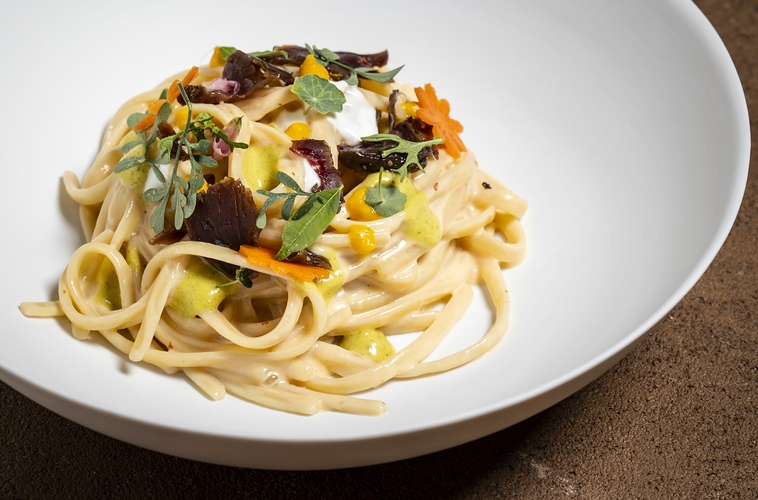 Ricetta: Linguine all’aglio, olio e peperone e rognone di vitello stagionato